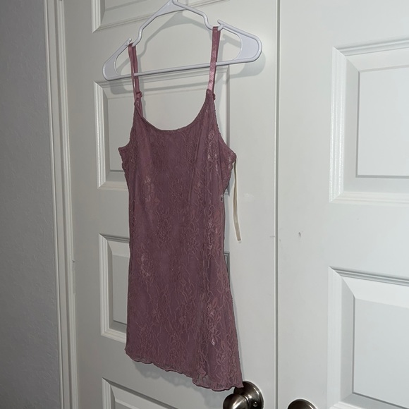 SIZE - SMALL - Picture 1 of 6